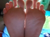 Toes don\'t touch